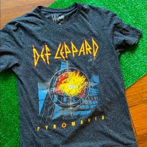 60/40 Blend Def Leppard Tee